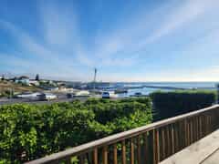 Stay Close to Gansbaai Harbour: Relax at 1 Harbour Way!