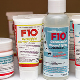 F10 Products - Pet Food Express - Xplorio™ Gansbaai