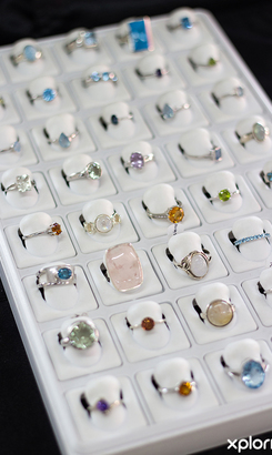 hermanus_jewellery_store_tanzanites_and_diamonds_gemstone_rings_copy_1714645020