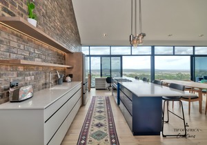 Ultimate Entertainer's Kitchen: Project Fynbos