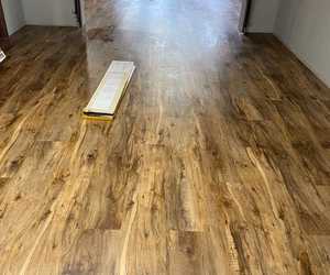 Series 200 Plank Pecanwood in Riviersonderend