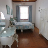  Caledon - Town & Country Apartment