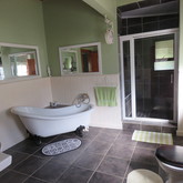  Caledon - Town & Country Apartment