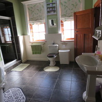  Caledon - Town & Country Apartment