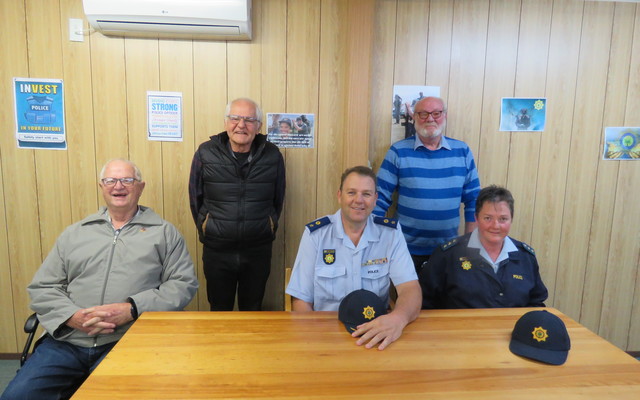 TweeNuweVoorblad3_1716188103