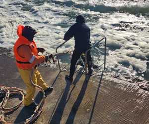 Diver Surface Recovery