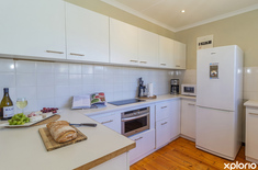 gansbaai_accommodation_guppy_huys_kitchen_1716293082