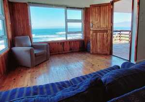 De Kelders Rental: 3-Bedroom House with Sea Views