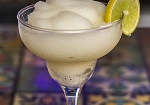 Shows this weekend at La Cantina