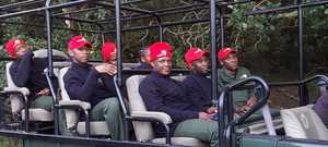 College Students Enjoy Grootbos 4x4 Flower Safari