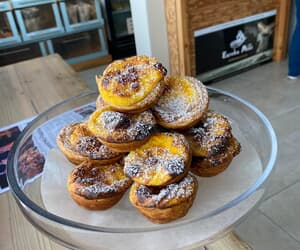 Pasteis de Nata: Custard Tarts