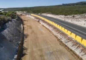 Road TR28/2, from Hermanus to Gansbaai