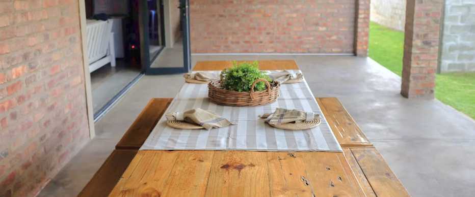 8_Slpr_Outside_Veranda_1721975073