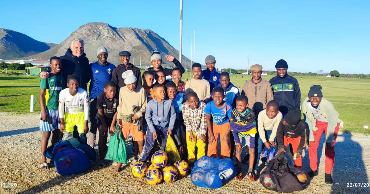 Exciting Visit from Soccer Legend Mark Fish! - Grootbos Foundation ...