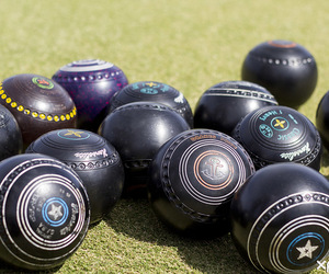 L’Agulhas Bowls Club Presents: 'Dames in Wonderland'!