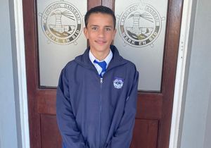 Lance Carstens Gekies vir Walkerbaai-span!