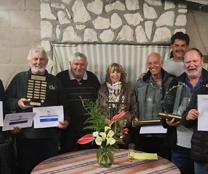 Overberg Kushengelklub - Hengelaars pronk by jaarlikse Prysuitdelings