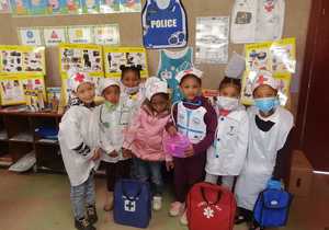 'Beroepsdag' at L.R. Schmidt (Mor) Primary School