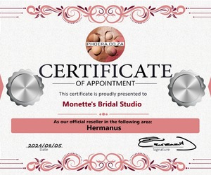 Official Phoera Makeup Agent