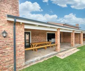 Relaxing Self-Catering Homes in Struisbaai