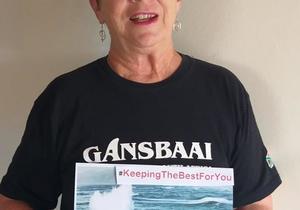 Gansbaai Toerisme-ikoon Glenda Kitley Neem Afskeid ná 28 Jaar