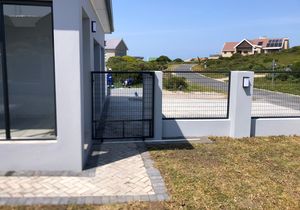 Your One-Stop Solution for Stylish Fencing and Gates!