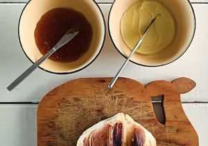 November 2024 Calendar and Booking Info