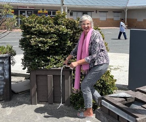 Miracle Monday: Beautifying Gansbaai!