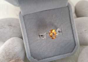November Birthstone: Citrine!