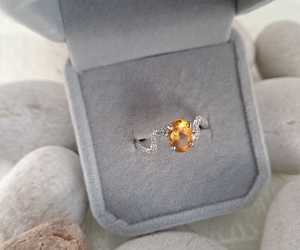 November Birthstone: Citrine!