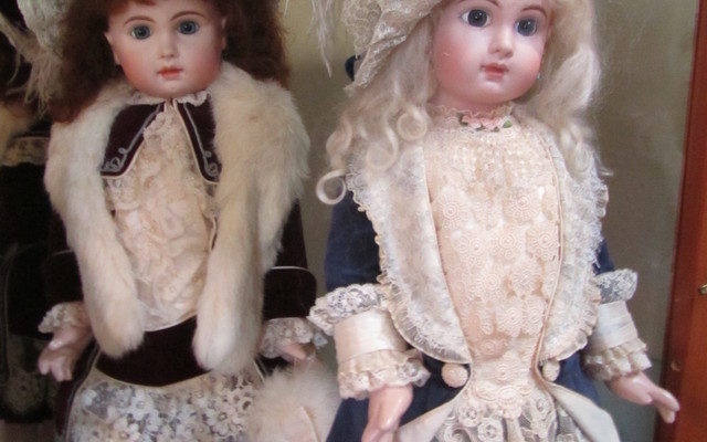 PorseleinpopKoningin3_1731996559