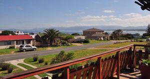 6-Bedroom Sea View Home for Sale in De Kelders