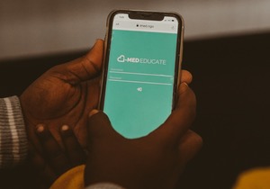 i-MED People App: Your Child Health Guide