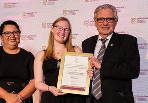 Voormalige Gansie se Uitnemende Akademiese Prestasies