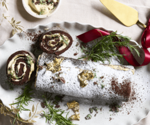 Festive Log Cake