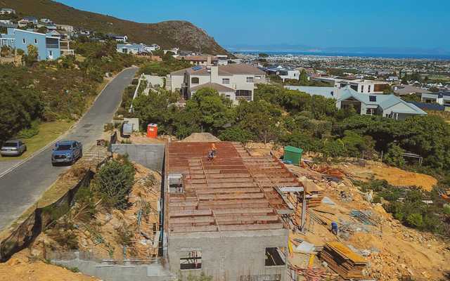 WhatsApp_Image_2024_12_12_at_11.56.41_1__1733999776