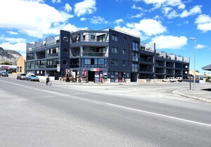 2 Bedroom Apartment for Sale in Gansbaai - R800,000