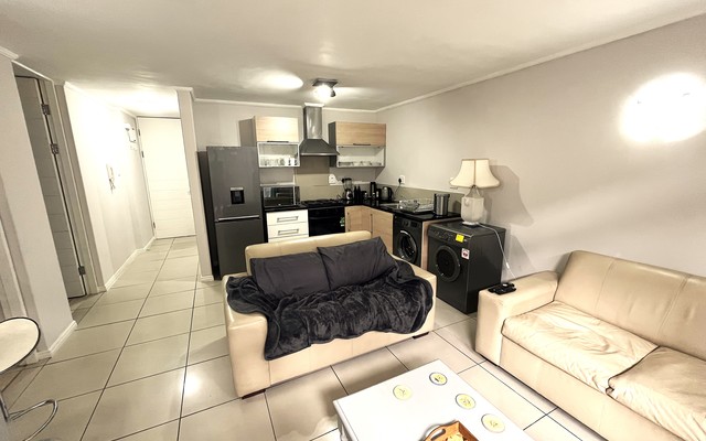 2_bedroom_apartment_for_sale_in_Gansbaai_3_1735298367