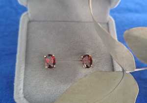 January’s Birthstone: Garnet