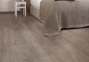 Budget-Friendly Seamless Wood Range