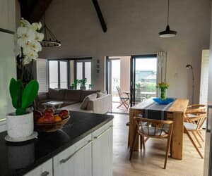 Guest Review Highlight