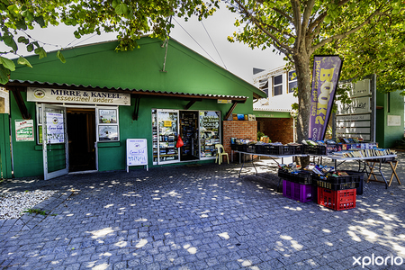 kleinmond_holistic_healing_mirre_en_kaneel_essensiele_olies_essential_oils_outside_view_1738322514