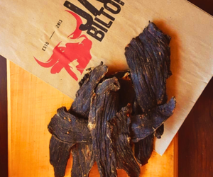 Biltong Blades – A Tasty Snack from Jan Biltong!