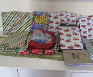 Blink ogies oor geskenkpakkies