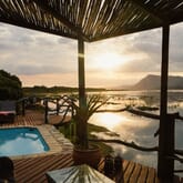 Mosaic Sunset over the Lagoon - Mosaic Lagoon Lodge - Xplorio™ Stanford