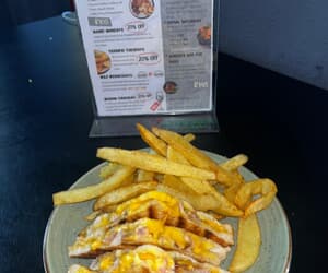 Best Waffles and Good Food for Everyone