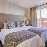 Walker Bay Villa Third Bedroom - Sea Rose Collection - Xplorio™ Gansbaai