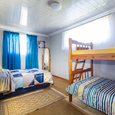 Main Bedroom Top Floor - Grown-Ups Getaway Guest House - Xplorio™ Greyton / Genadendal