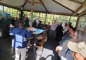 Grootbos Lodge Staff Visit the Foundation