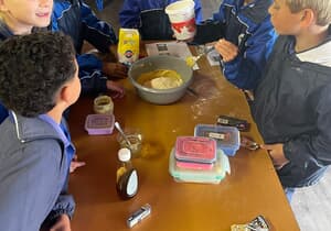 Graad 3's en die Gemmerbroodmannetjie